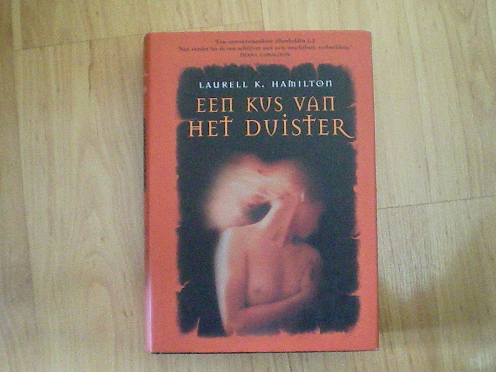 Hamilton, Laurell K. - Een kus van het duister