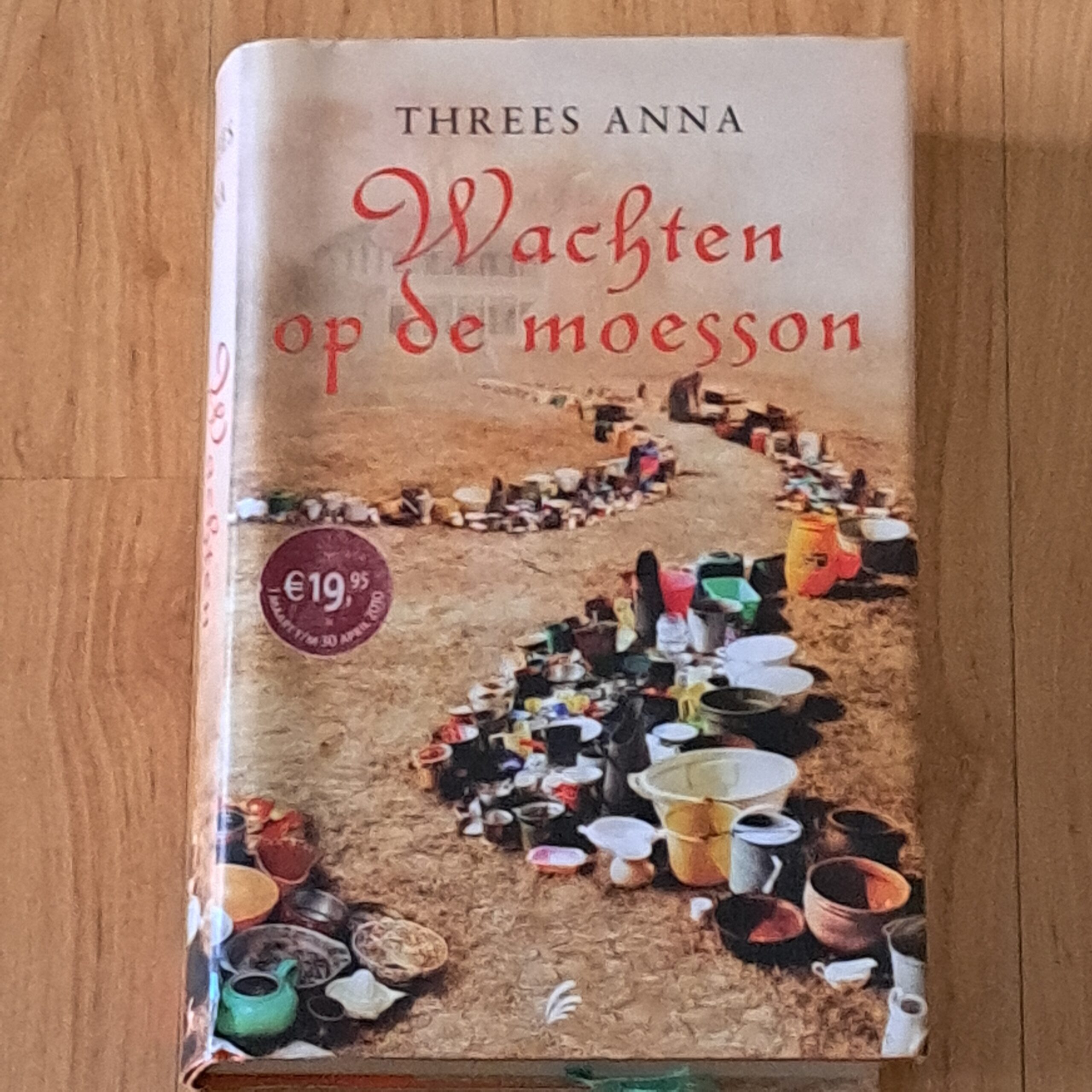 Anna, Threes - Wachten op de moesson