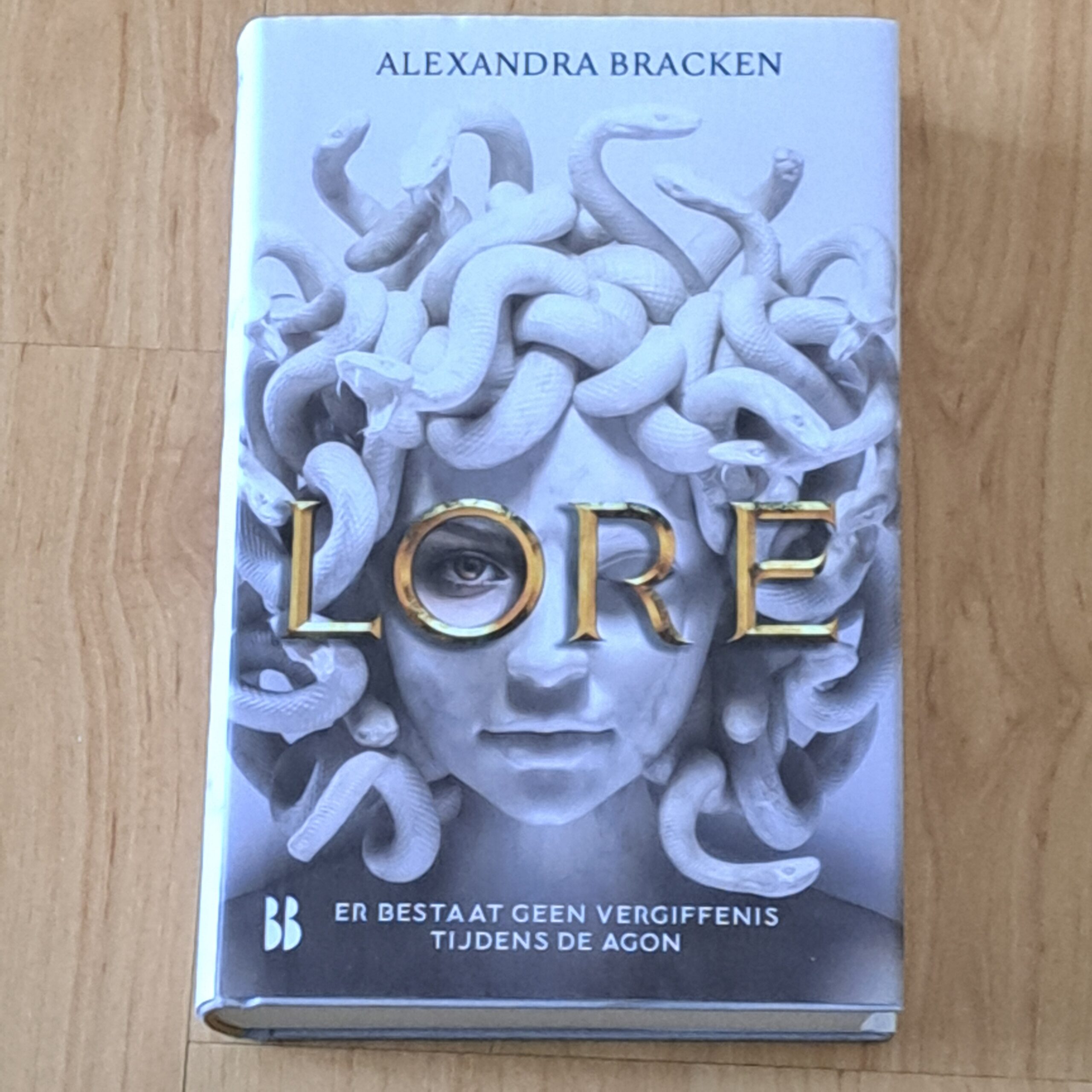Bracken, Alexandra - Lore